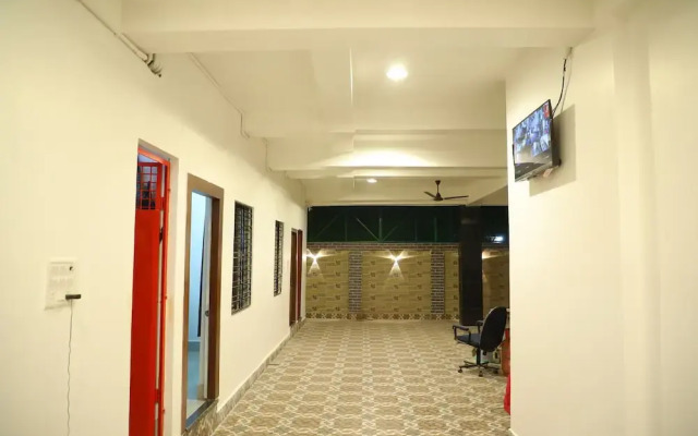 Aashhiana Guest House Entire 2BHK Service Apartments, Kolkata