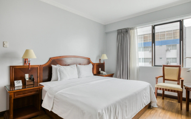 Kingdom Hotel