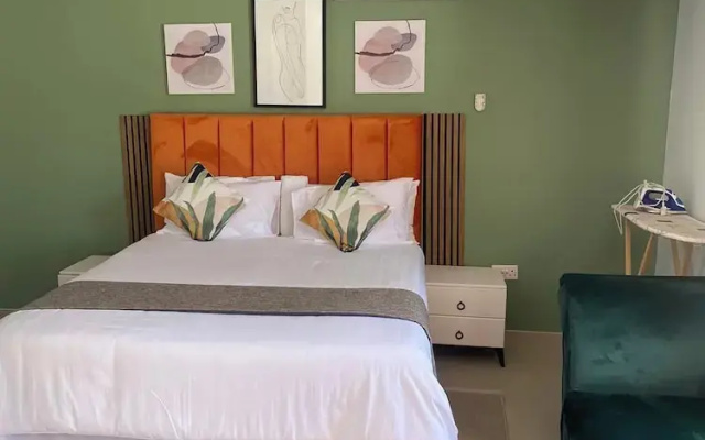 Dikukama Hotel
