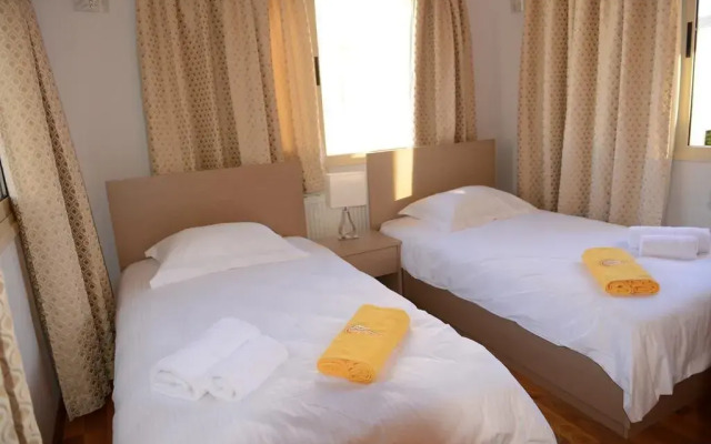 Anthorina Villa 5