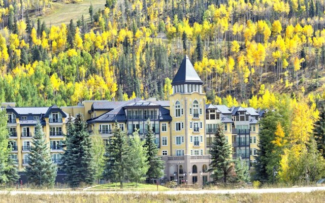 Ritz Carlton Vail #212 2 Bedroom Condo by RedAwning