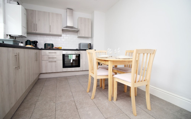 Willow Way by Tŷ SA-Spacious 3 bed house