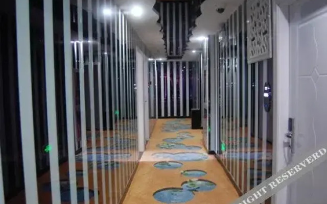 Yudu Hotel (Shanghai Yuqiao Metro Station)