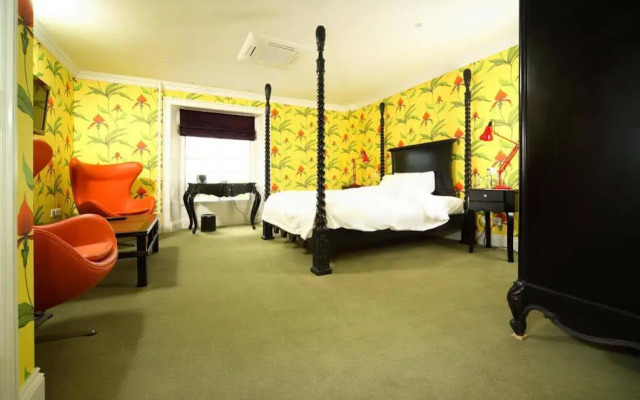 The Cleveland Tontine