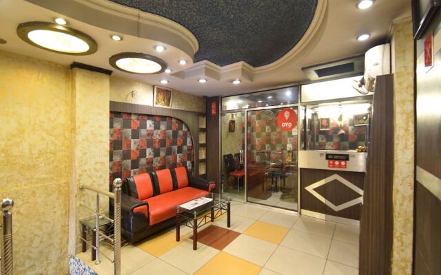 OYO 11637 Hotel Novelty