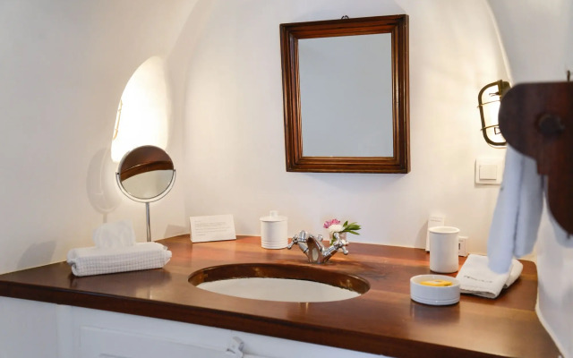 Perivolas Lifestyle Houses