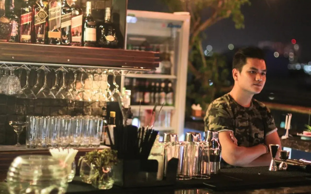 Della Boutique Hotel