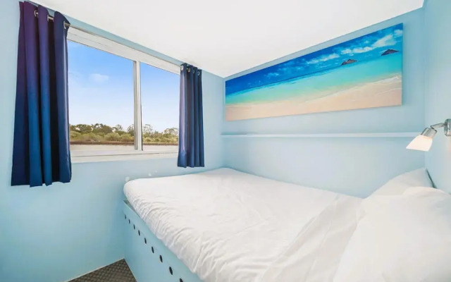 Coomera Houseboats
