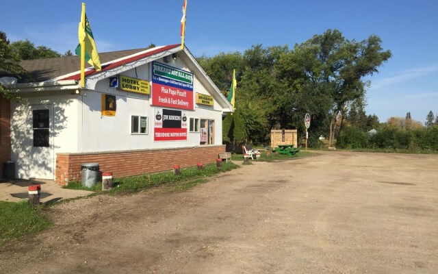 Theodore Motor Hotel