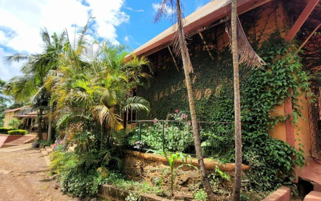 Babylon Lodge