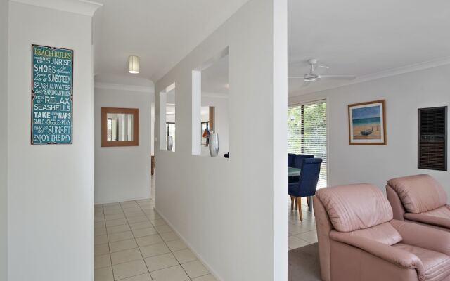 Beach House, 5 Gretel Close