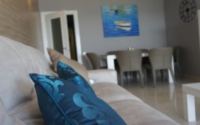 Levante Seafront Beach Apartment