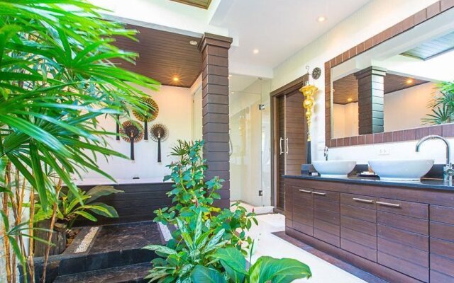 Villas Aelita Pool Villa Resort