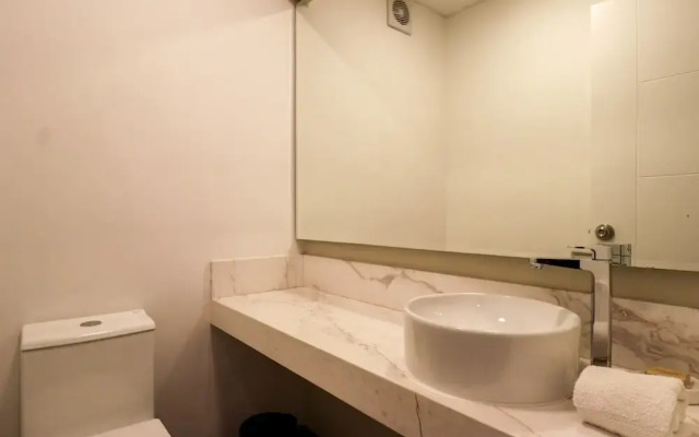 w Splendid 1BR With Balcony in Miraflores