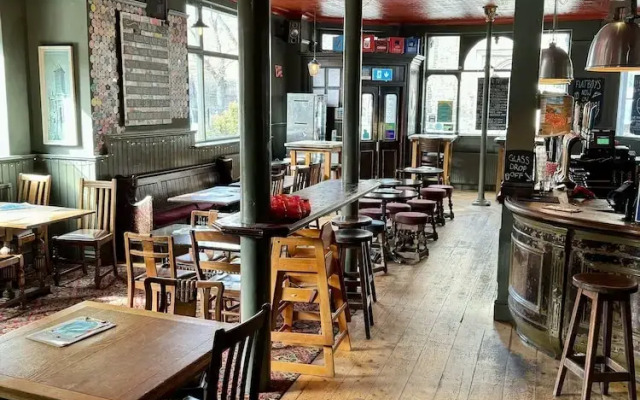 The Crown Rooms