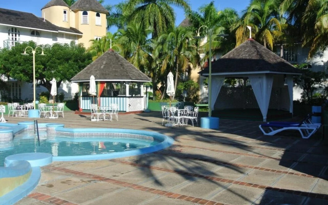 Sand Castle Hotel