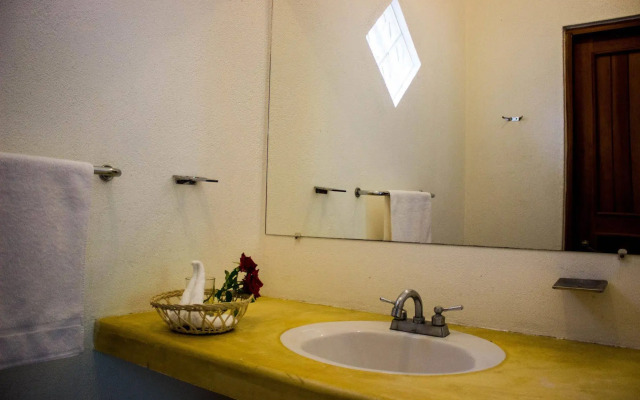 Suites & Hotel Punta Esmeralda