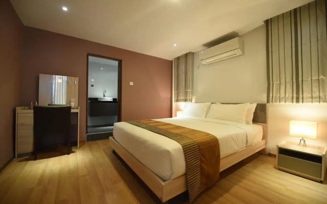 The Varsity House Inn & Serviced Apartments