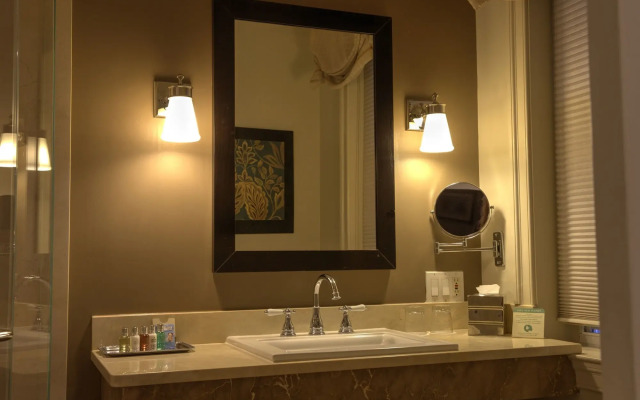 1715 on Rittenhouse, A Boutique Hotel