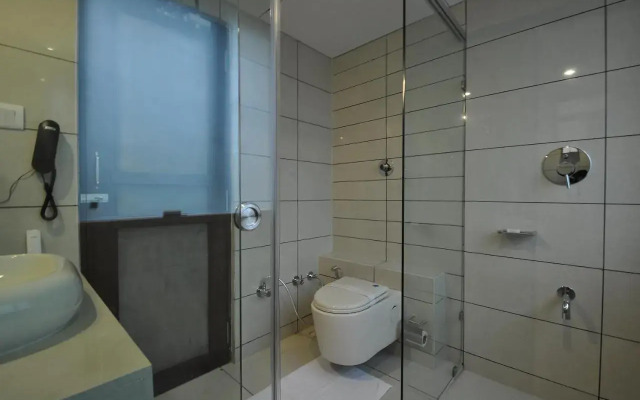 Le Grande Residency