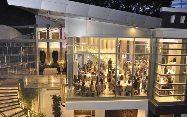 The Citywalk Suites Apartment Inc.