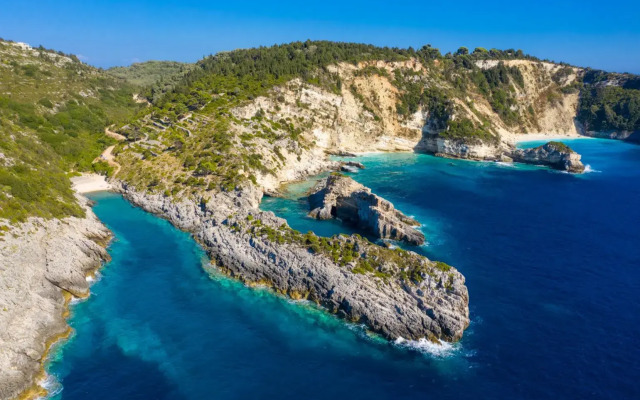 Spiros Jetty House