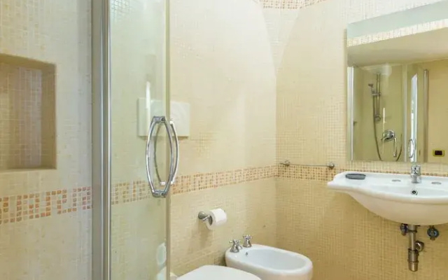 Tolentino Studio Flat by Napoliapartments