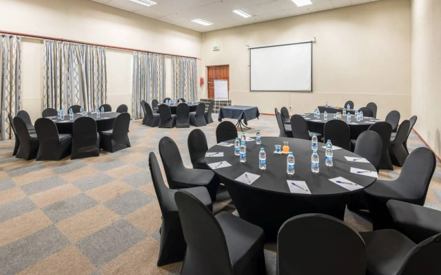Constantia Hotel and Conference Centre