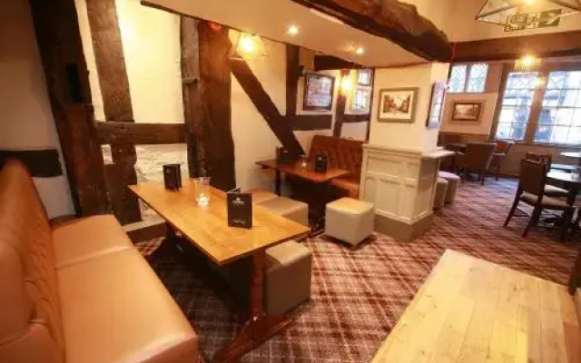 Crown Hotel