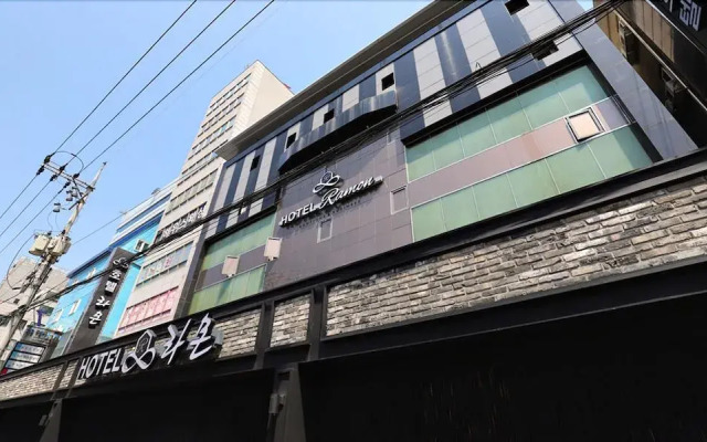 Shincheon Ramon Hotel