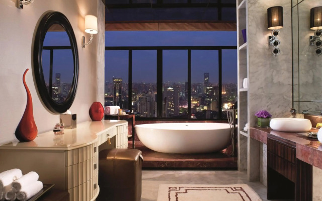 The Portman Ritz-Carlton, Shanghai
