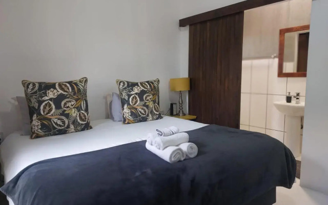 Karoo Retreat Luxury Self - Catering Villas