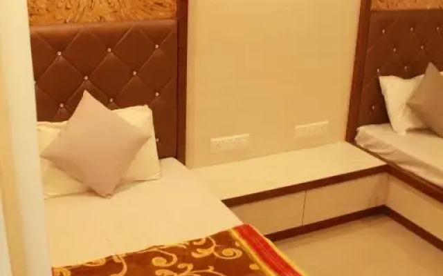 Hotel Skylark