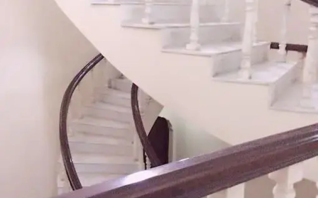 Hotel Marble Palace