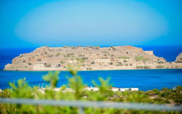 Pool Villa Venus Crete 500 mt From sea