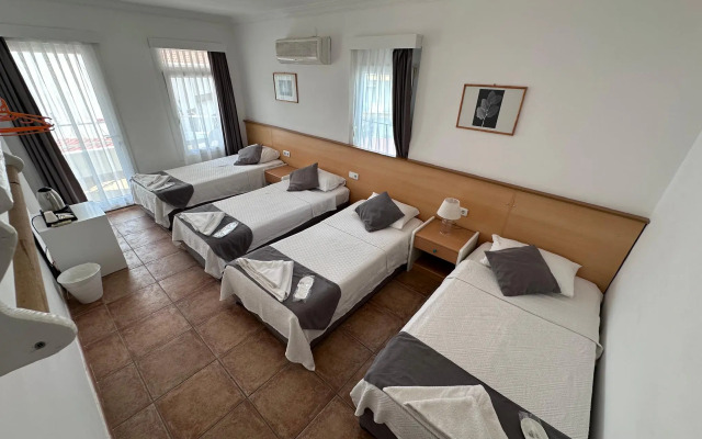 Mimosa Pension