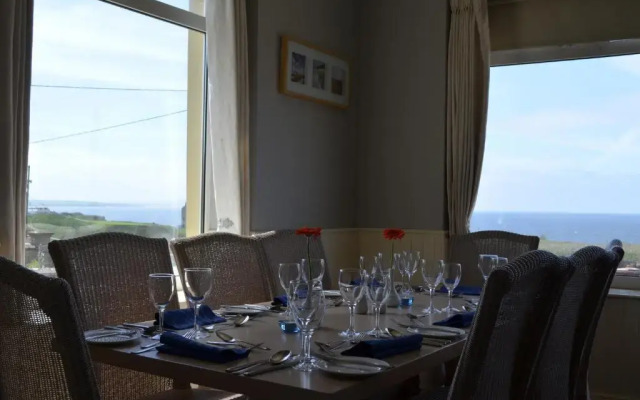 Cliff House Hotel