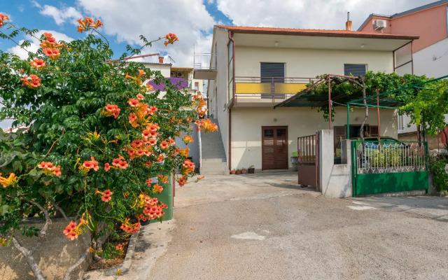Apartment Lele