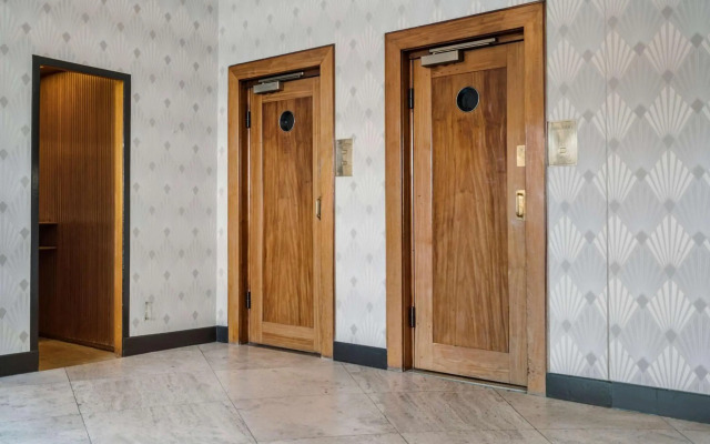 Hotel Astoria, Best Western Signature Collection