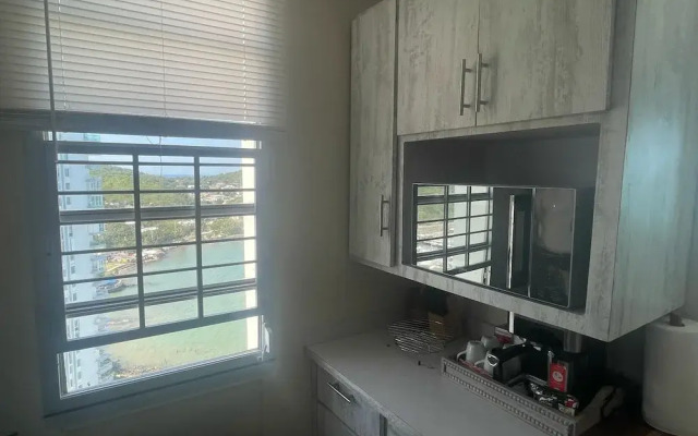 Ocean View 2 Bed 1 Bath 2 Parkings Pool
