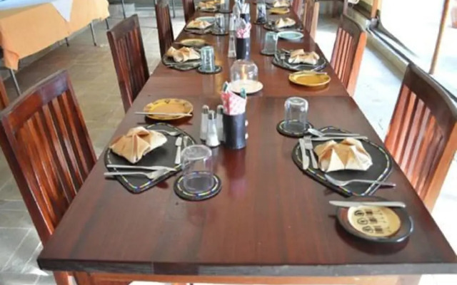 Olkeri Mara Safari Camp