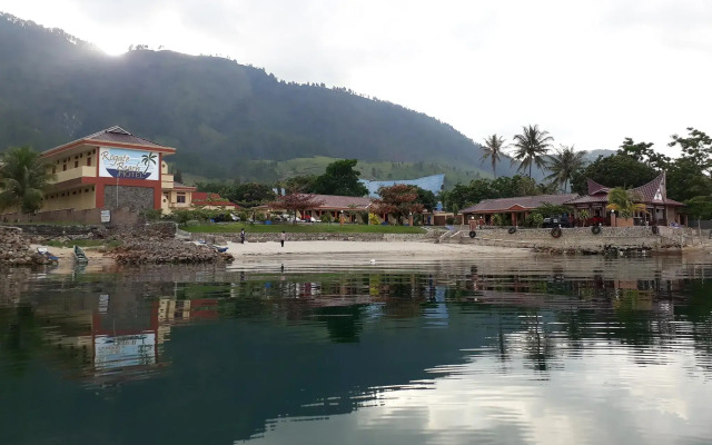 Rogate Beach Hotel