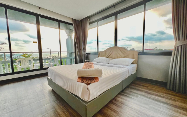 Pimpimarn Beach Hotel