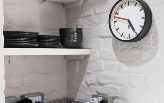 Quirky and Cool Christmas Steps 2 bed