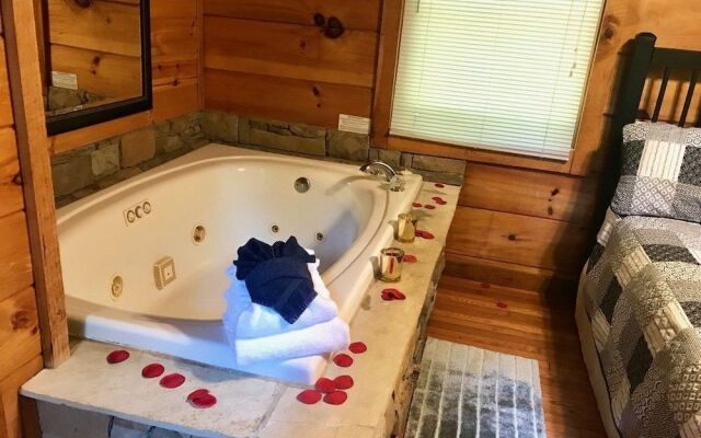 Dreamcatcher 1 Bedroom 1 Bathroom Cabin