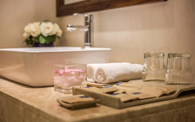 Di lusso Boutique Hotel Riverside Danang