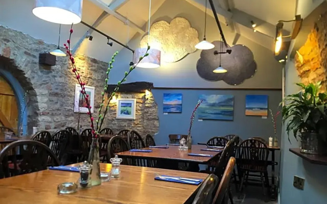 George Inn, Mere