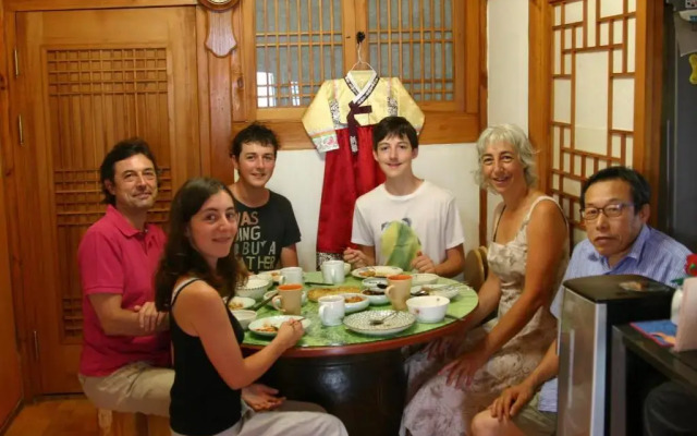 Bukchonmaru Hanok Guesthouse