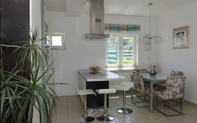 Apartments Adel - 70 m from beach