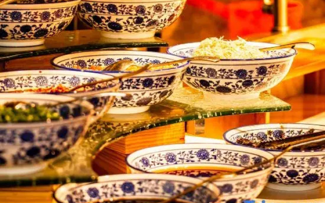 Lvcheng Lanwan Holiday Hotel